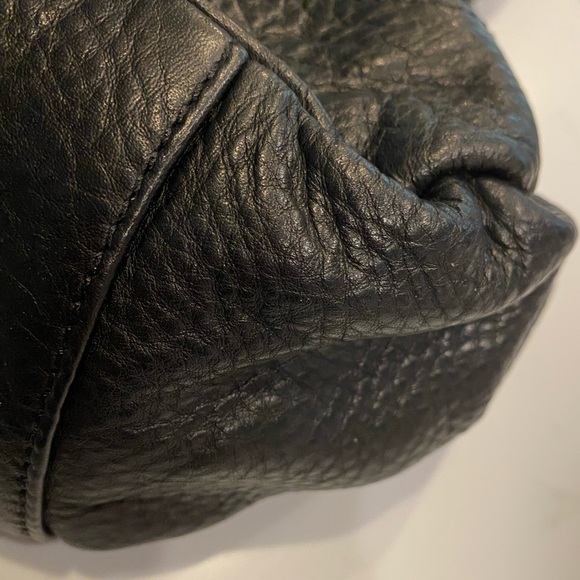 B Makowsky Black Leather Hobo Shoulder Bag - Picture 10 of 16